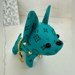 Bulldog Fashion Light Pink and Gold Designer Dog Charm & Keychain